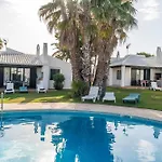 Semesterbostad Casa 7 T En Complejo Binisafua